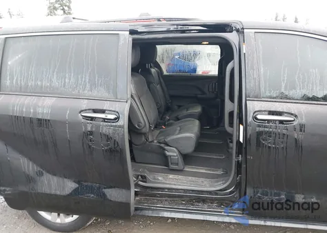 2022 Toyota Sienna Xle Woodland Edition z USA, uszkodzony, nr VIN 5TDASKFC0NS049280